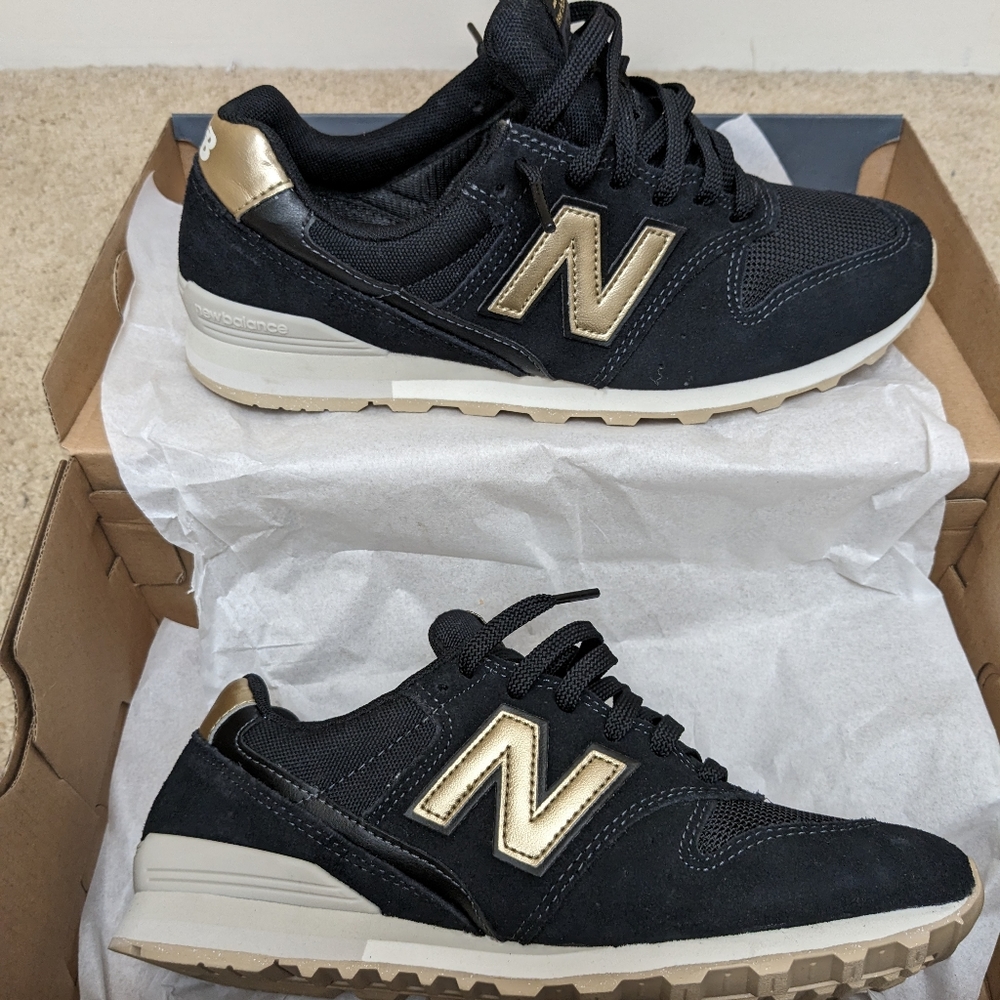 New Balance Women Sneakers WL99v2 size 7.5 NWT